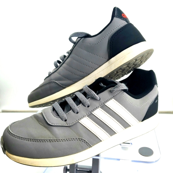 Adidas Leather Trainers Women's 5  UK 4 1/2   Black/Grey - Picture 1 of 14